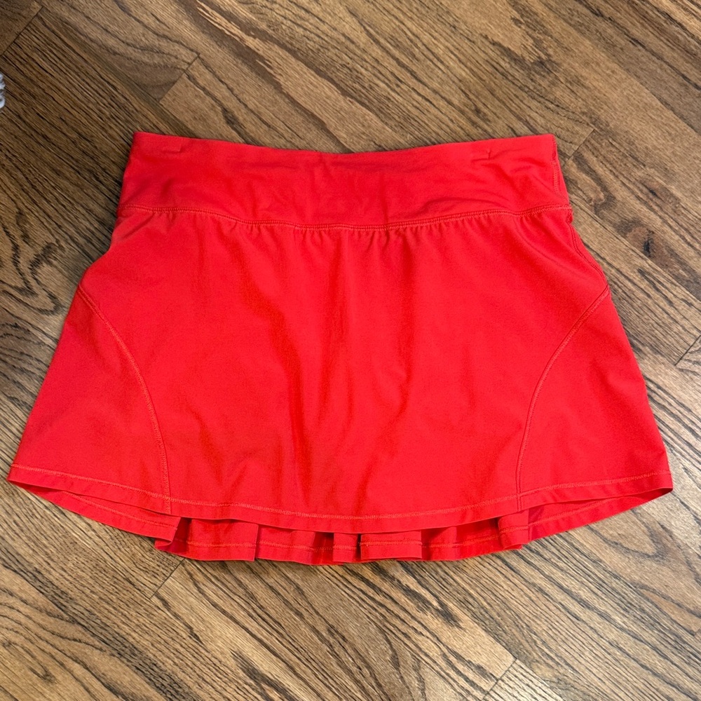 Lululemon red tennis skirt